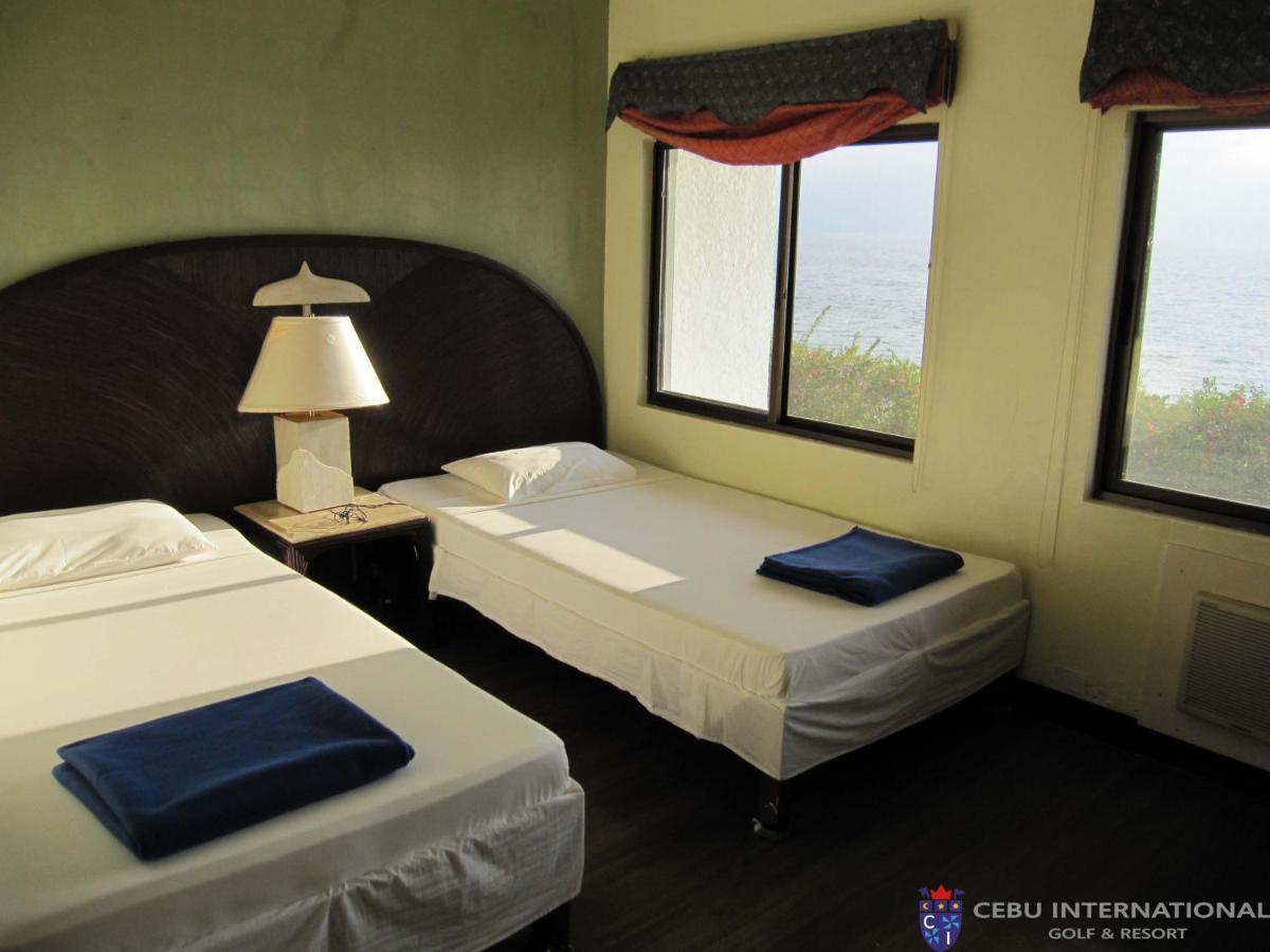 Cebu International Golf And Resort บาดิอัน ภายนอก รูปภาพ
